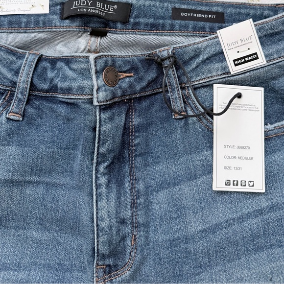 Judy Blue High Waist Boyfriend Jeans Size 13/31 NWT - Picture 5 of 8